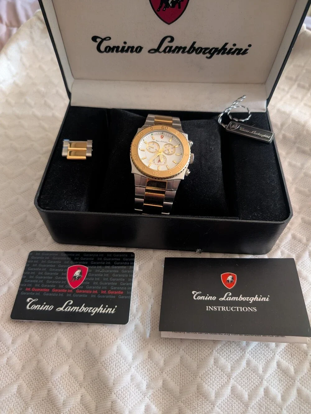 Tonino Lamborghini Men's Quartz Chronograph Watch. EN040.311